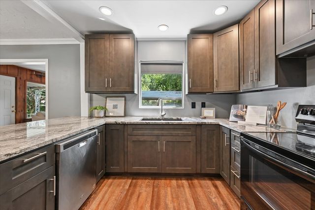 1004 E 36th Street, Tulsa, OK 74105