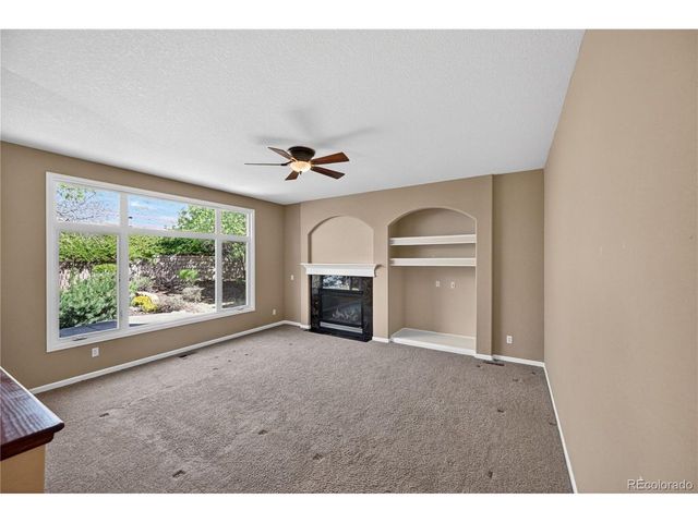 6873 Esperanza Dr, Castle Pines, CO 80108