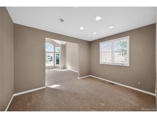 6873 Esperanza Dr, Castle Pines, CO 80108