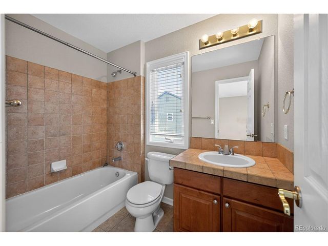 6873 Esperanza Dr, Castle Pines, CO 80108