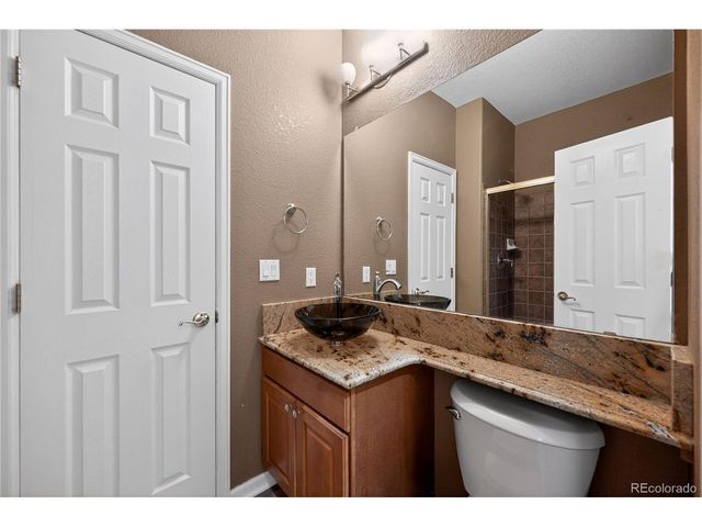 6873 Esperanza Dr, Castle Pines, CO 80108