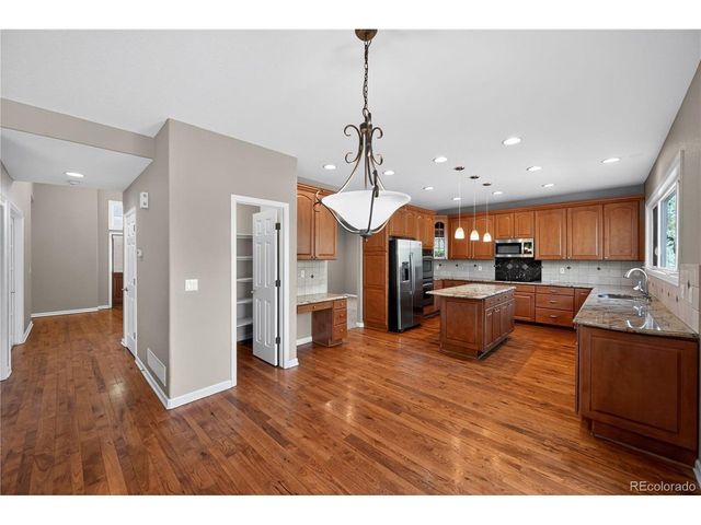 6873 Esperanza Dr, Castle Pines, CO 80108