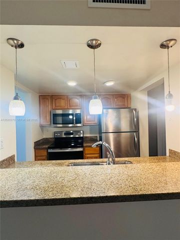 8365 SW 152nd Ave C311, Miami, FL 33193