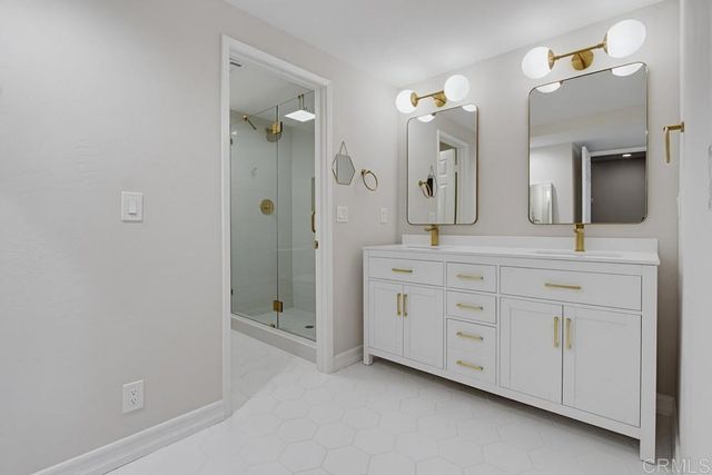 2842 Luciernaga Street, Carlsbad, CA 92009