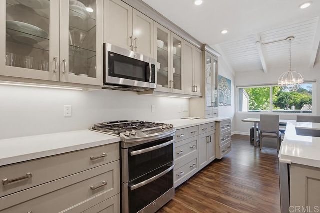 2842 Luciernaga Street, Carlsbad, CA 92009