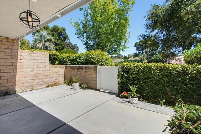2842 Luciernaga Street, Carlsbad, CA 92009