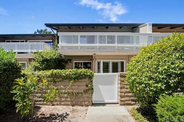 2842 Luciernaga Street, Carlsbad, CA 92009