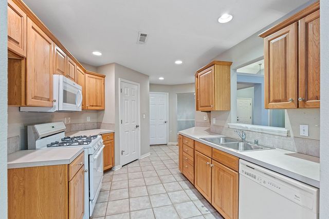 612 E Ash Street, Fayetteville, AR 72703