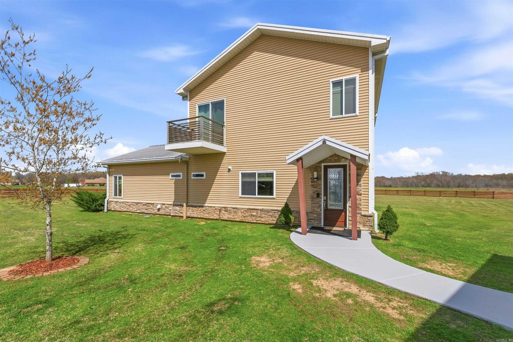 265 Centurion Place, Lonoke, AR 72086