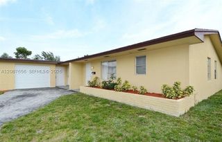 4304 N Shore Dr, West Palm Beach, FL 33407