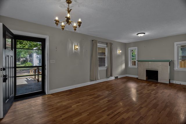 1200 Funston ST, Salina, KS 67401