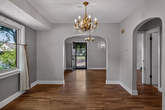 1200 Funston ST, Salina, KS 67401