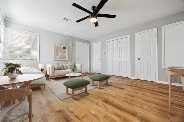 802 Stanford Street 07, Houston, TX 77019