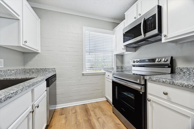 802 Stanford Street 07, Houston, TX 77019