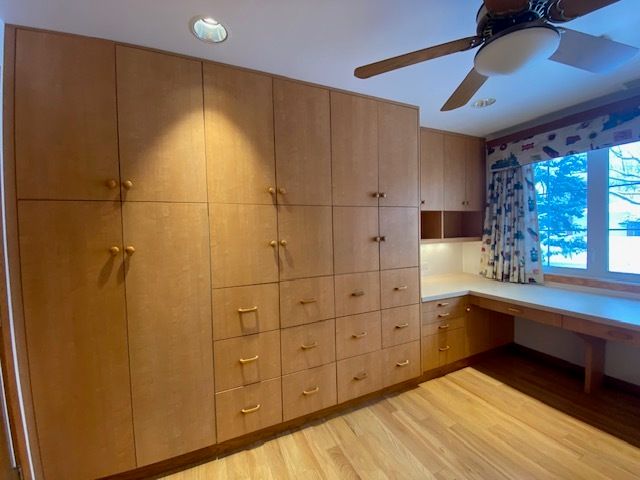 3843 Springdale Avenue, Glenview, IL 60025