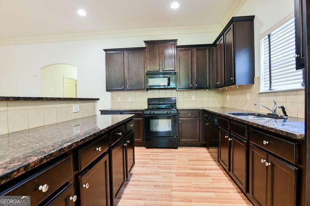 901 Sonoma Drive, Lawrenceville, GA 30045