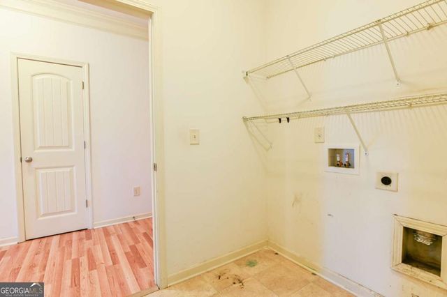 901 Sonoma Drive, Lawrenceville, GA 30045