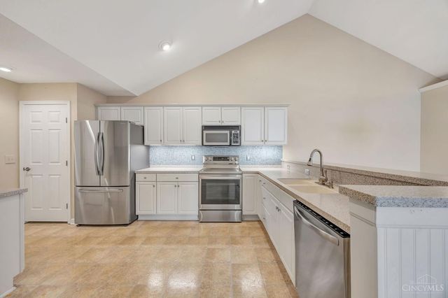 1356 Cotswold Lane, Hamilton, OH 45013