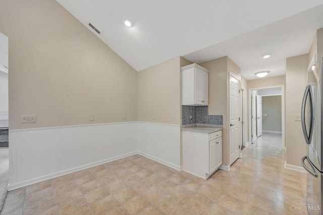 1356 Cotswold Lane, Hamilton, OH 45013