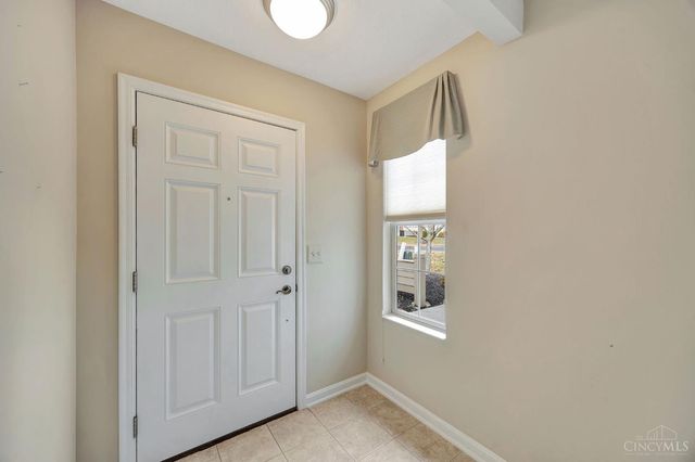 1356 Cotswold Lane, Hamilton, OH 45013