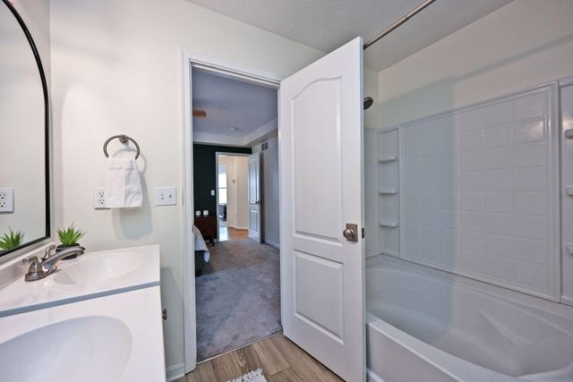 2115 Canyon Court, Hebron, KY 41048