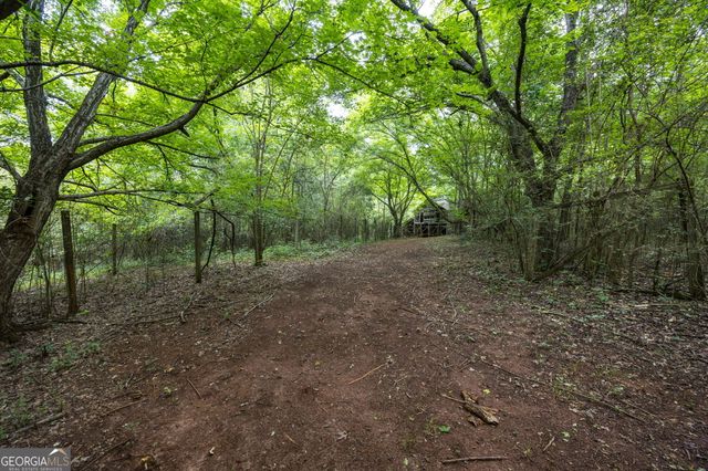 1880 Dames Ferry Road, Forsyth, GA 31029