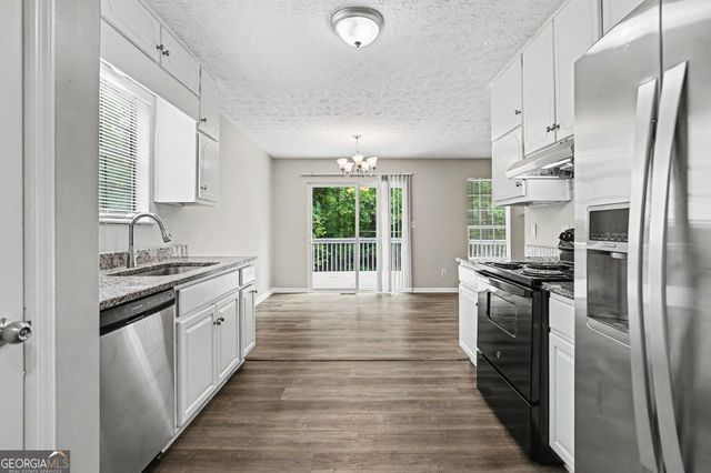 9112 Raven Drive, Jonesboro, GA 30238