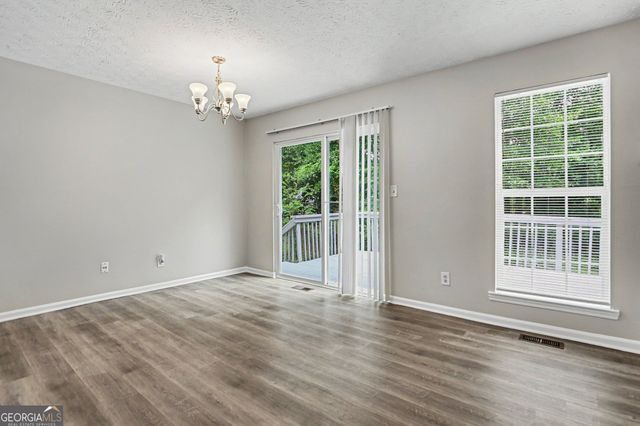 9112 Raven Drive, Jonesboro, GA 30238