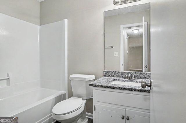 9112 Raven Drive, Jonesboro, GA 30238