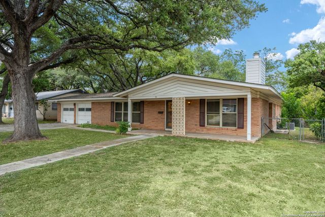 711 Oban, San Antonio, TX 78216