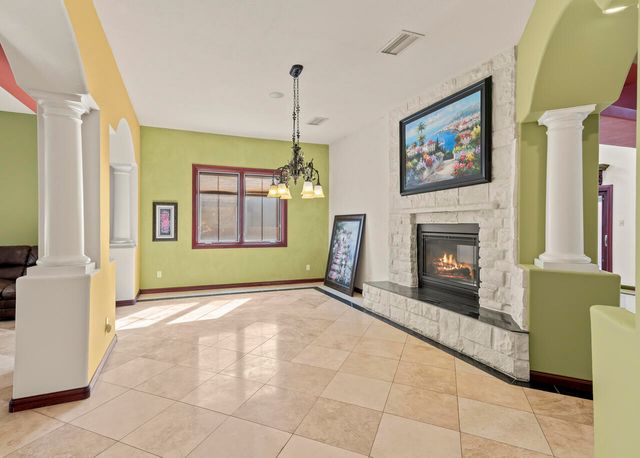 4505 Atherton Way NW, Albuquerque, NM 87120