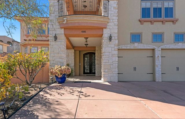 4505 Atherton Way NW, Albuquerque, NM 87120