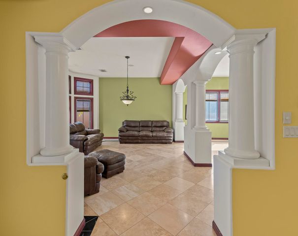 4505 Atherton Way NW, Albuquerque, NM 87120