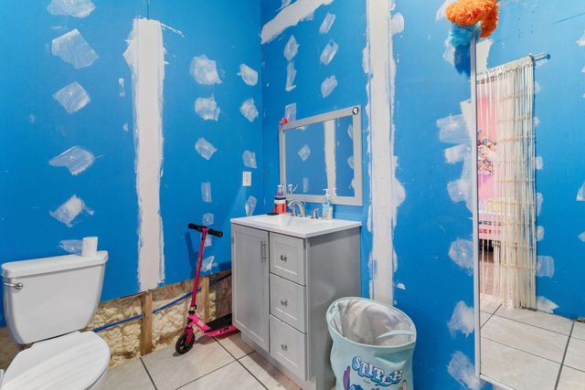 99 And 115 Monroe Road, Anderson, MO 64831