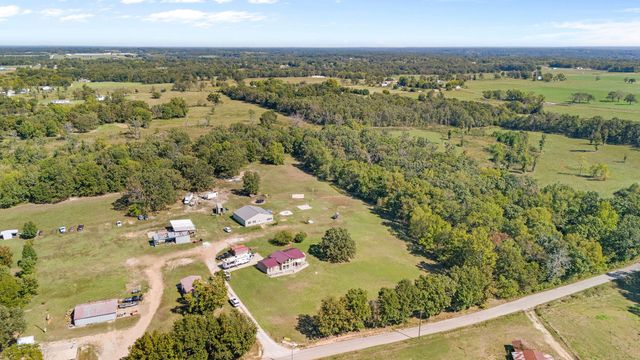 99 And 115 Monroe Road, Anderson, MO 64831