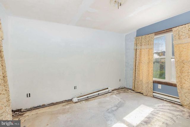 1214 CHURCH RD, Orrtanna, PA 17353