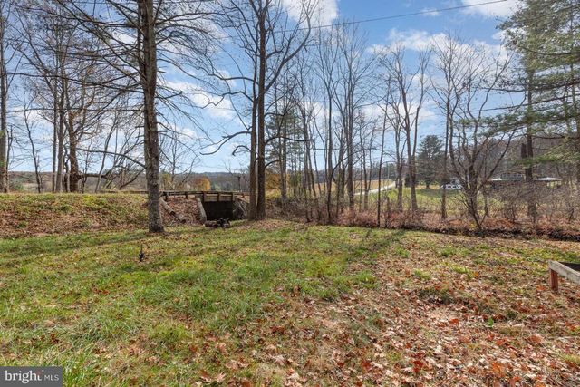 1214 CHURCH RD, Orrtanna, PA 17353