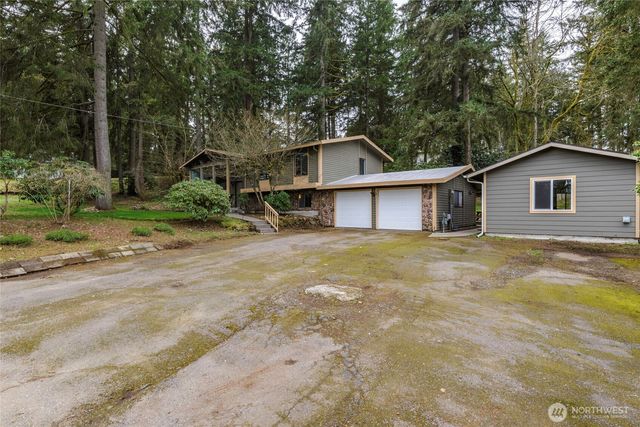 1203 Skyridge Street SE, Lacey, WA 98503