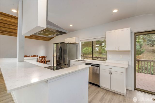 1203 Skyridge Street SE, Lacey, WA 98503