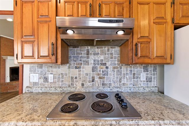 2401 E Windsor Drive, Denton, TX 76209