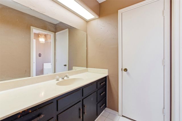 2401 E Windsor Drive, Denton, TX 76209