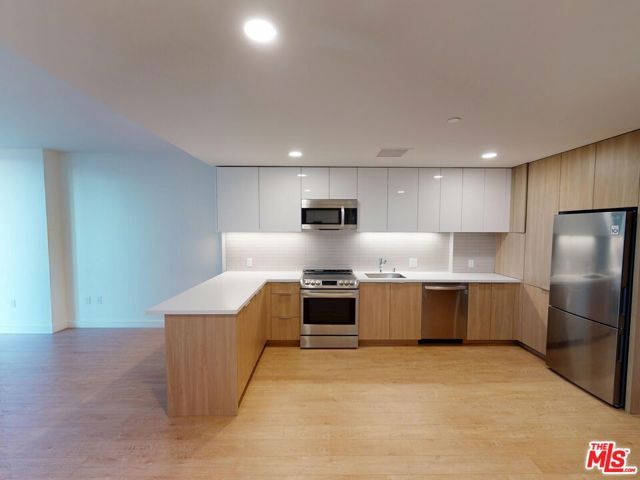 11750 Wilshire Boulevard 2305, Los Angeles, CA 90025