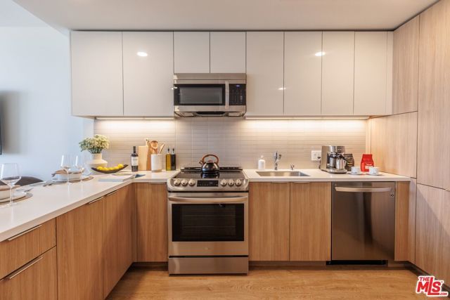 11750 Wilshire Boulevard 2305, Los Angeles, CA 90025