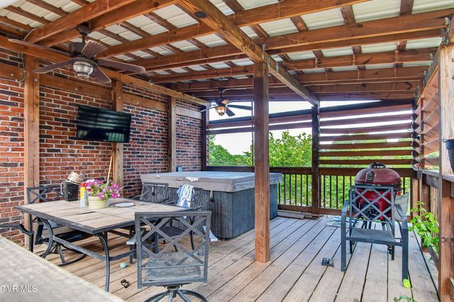 117 Windsong Drive, Gray, TN 37615
