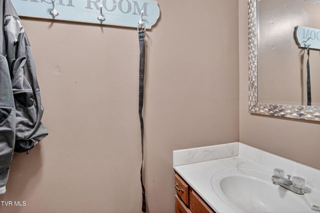 117 Windsong Drive, Gray, TN 37615