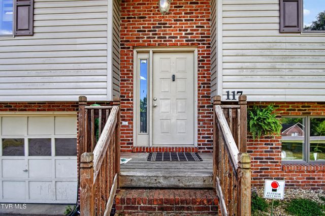117 Windsong Drive, Gray, TN 37615