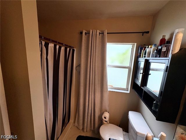 1326 NE 1st AVE, Cape Coral, FL 33909