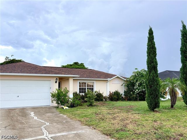 1326 NE 1st AVE, Cape Coral, FL 33909