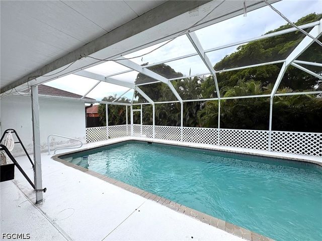 1326 NE 1st AVE, Cape Coral, FL 33909