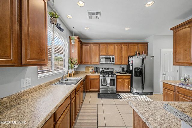 7024 S Parsnip Lane, Tucson, AZ 85756